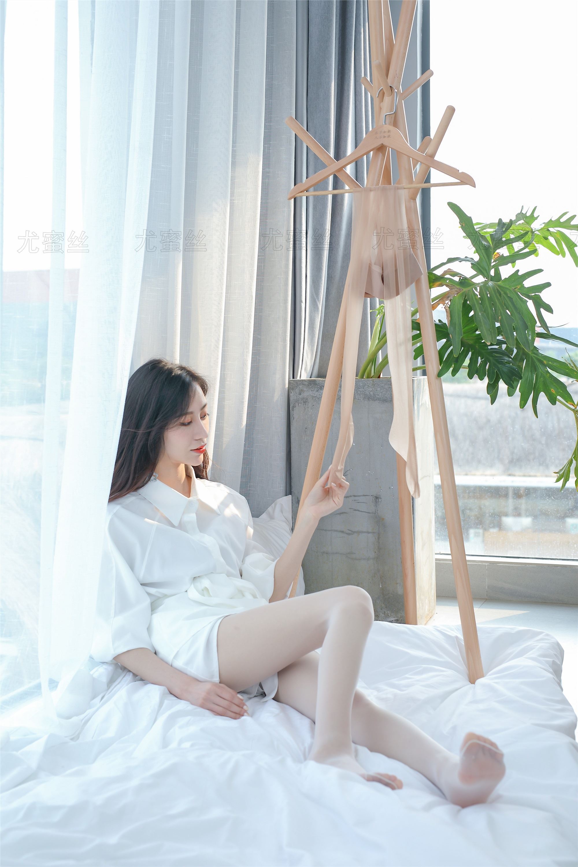 尤蜜丝 穿搭写真 NO.022